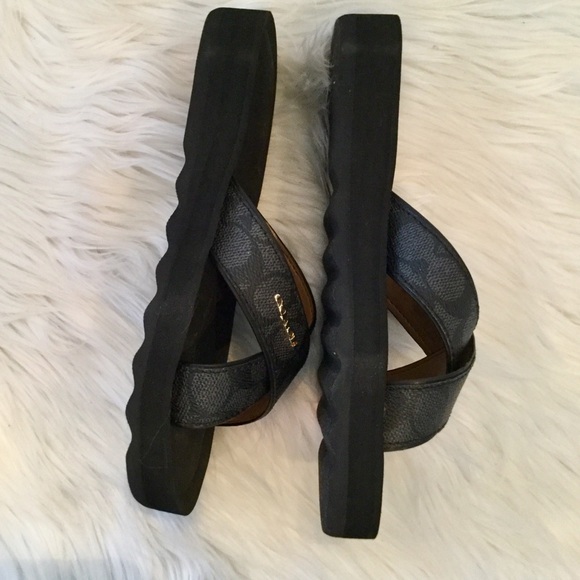 ✨SOLD✨NIB, Coach Janine Signature Sandals, 7 - Picture 5 of 8